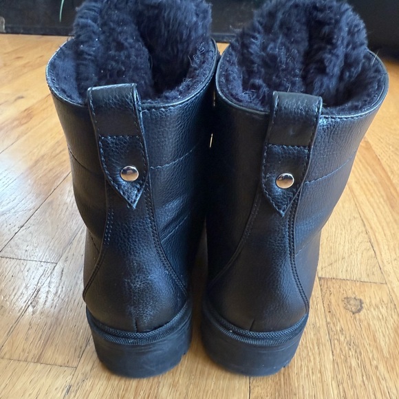 Nine West Black Faux Fur-Lined Leather Look Upper Combat Boots - Picture 3 of 9